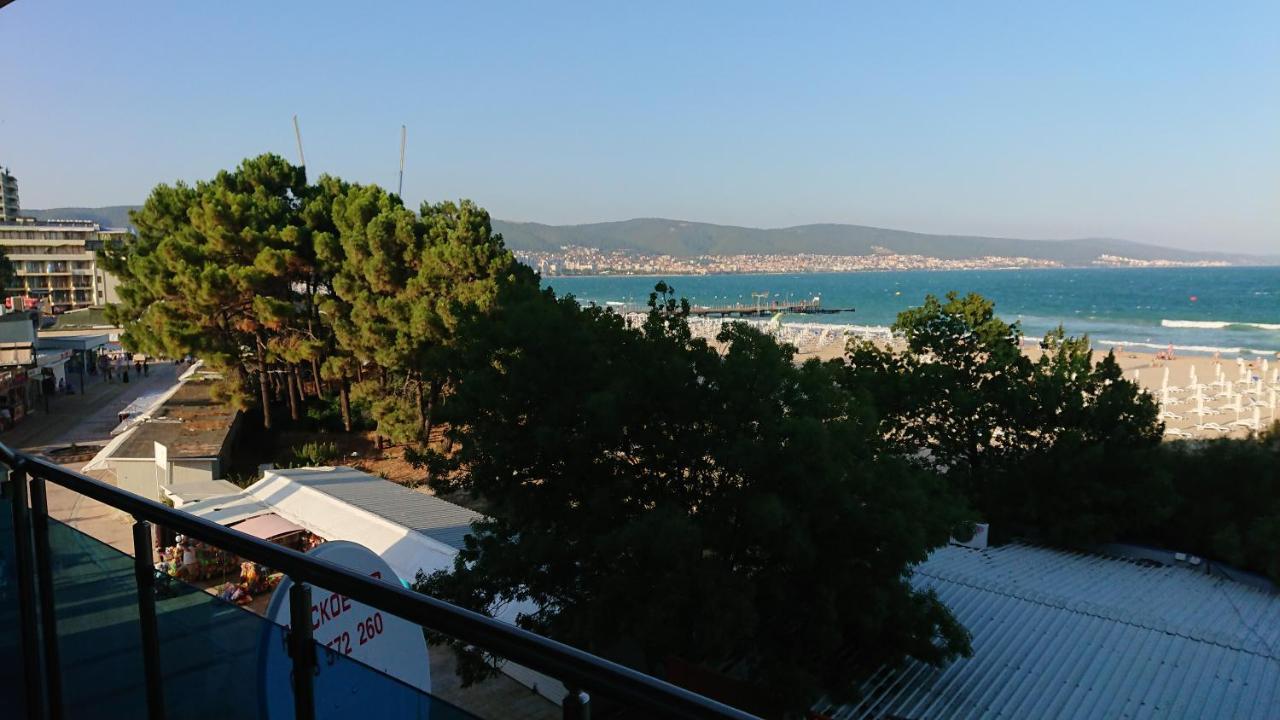 Apartment Sianie в центъра на Слънчев бряг, само на няколко крачки от плажа Екстериор снимка