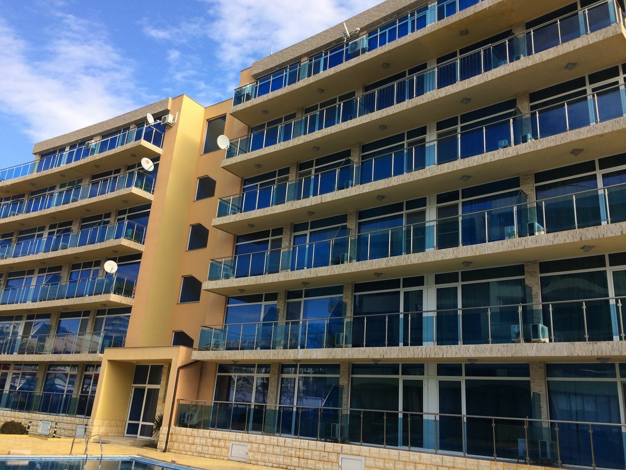 Apartment Sianie в центъра на Слънчев бряг, само на няколко крачки от плажа Екстериор снимка