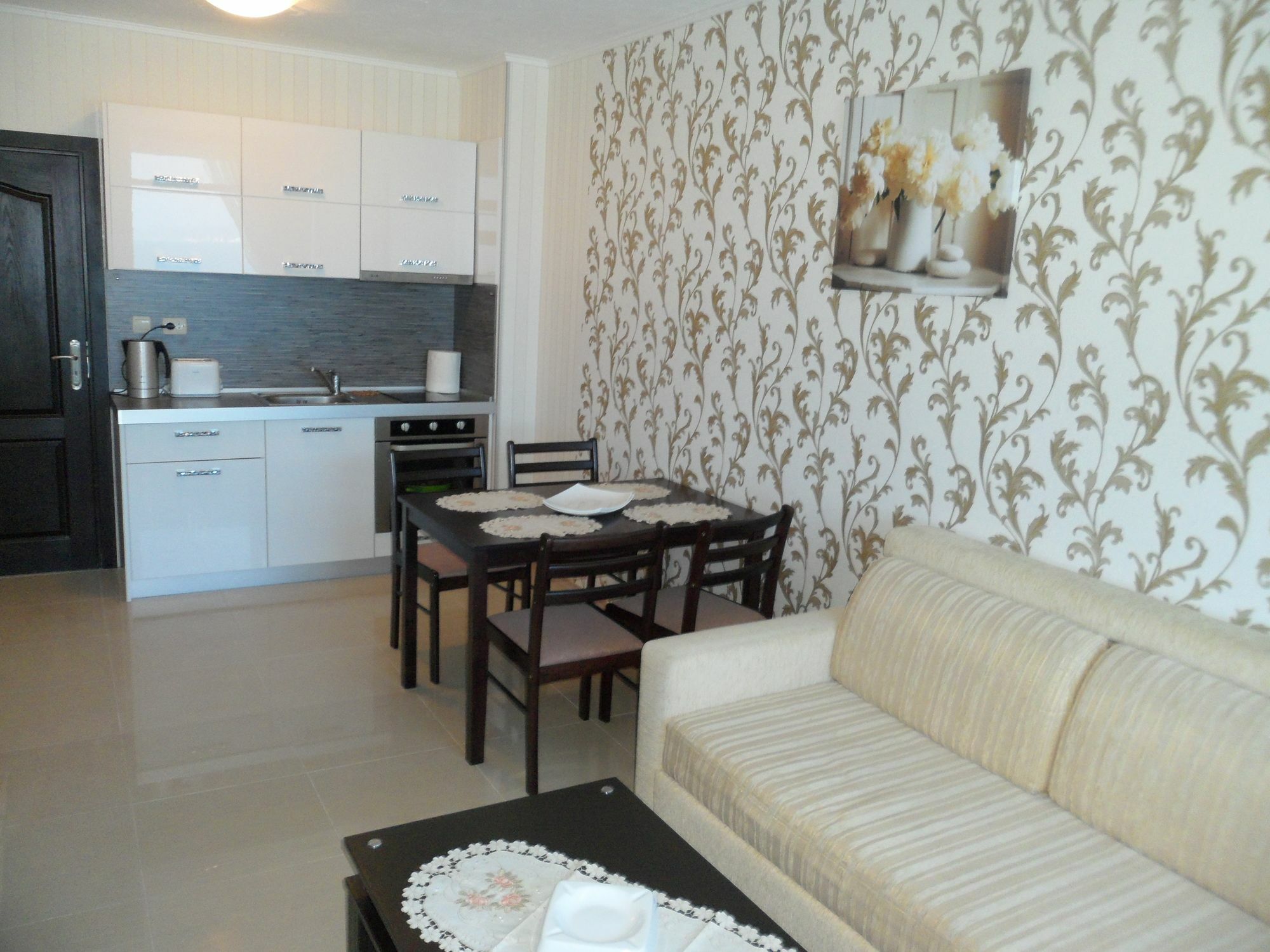 Apartment Sianie в центъра на Слънчев бряг, само на няколко крачки от плажа Екстериор снимка